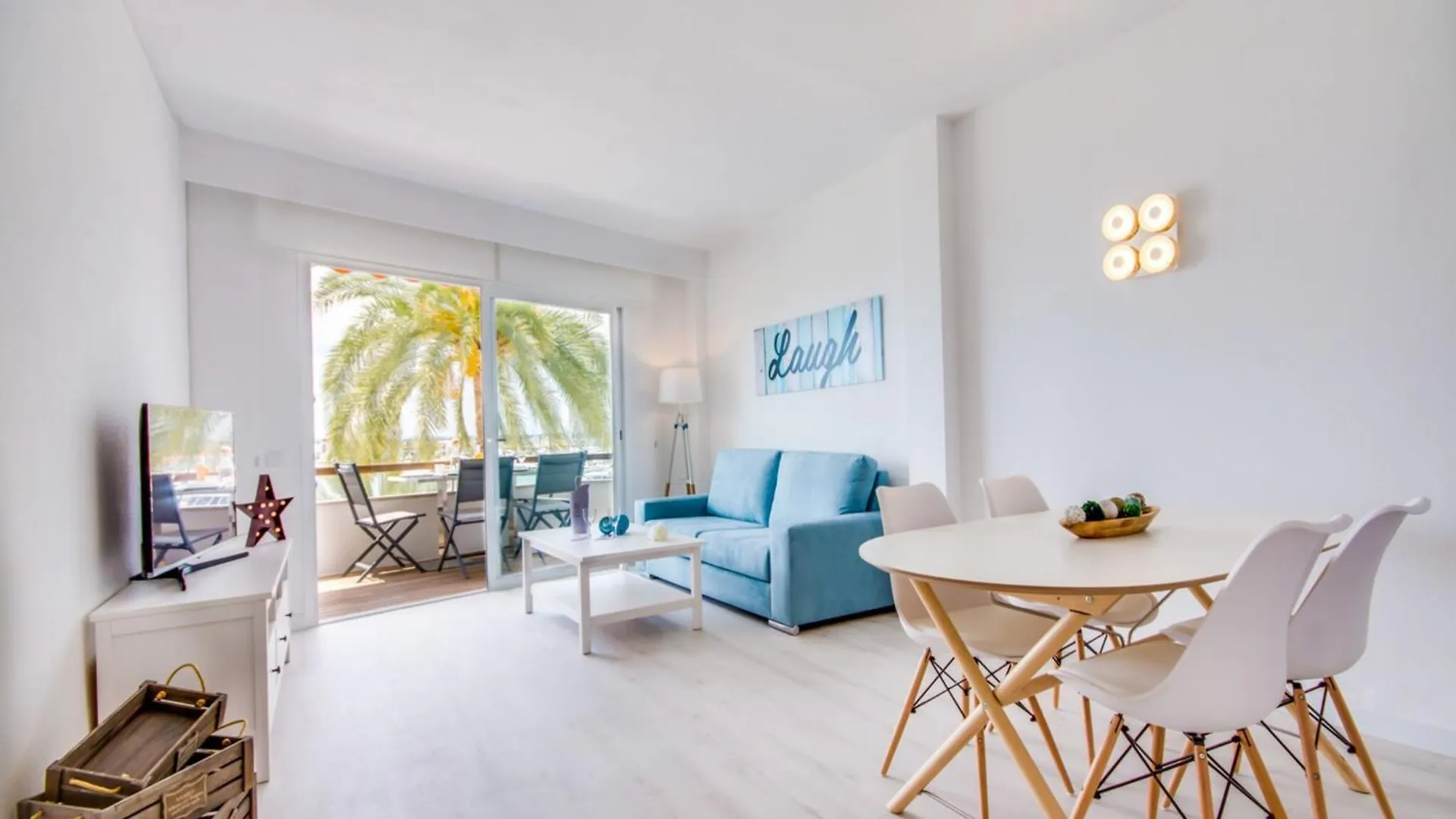Apartment With Terrace In Majorca Alcúdia